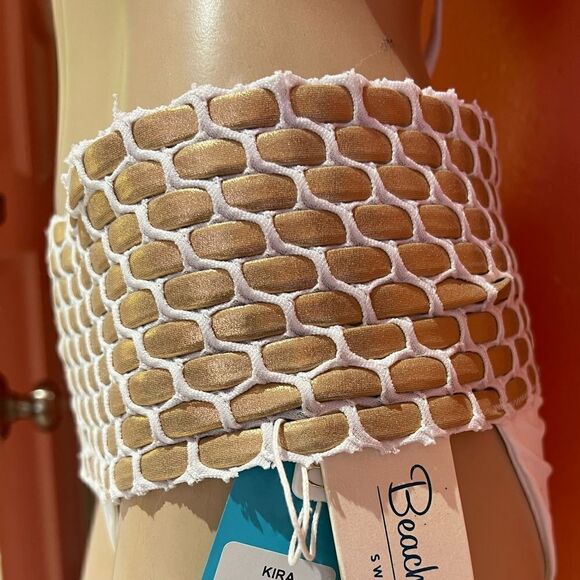 BEACH BUNNY KIRA BIKINI SET!! - Picture 5 of 10